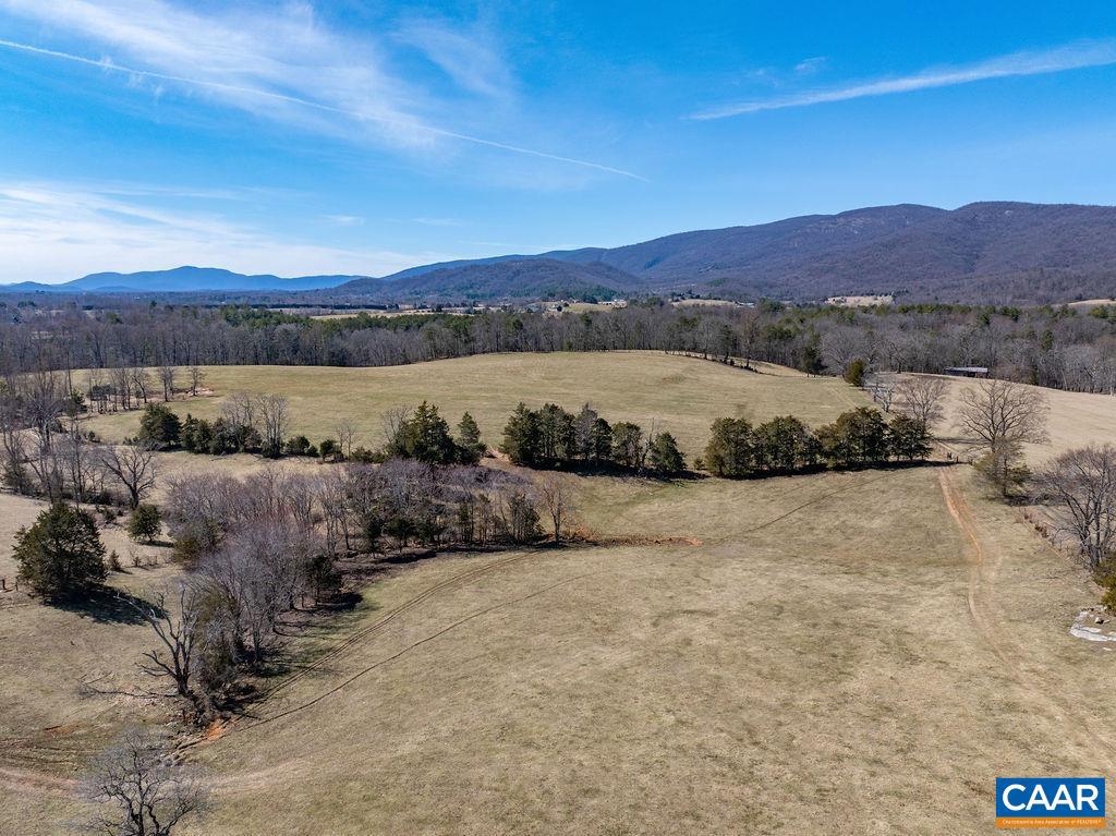 2292 BROWNS GAP TPKE, CHARLOTTESVILLE, Virginia 22901, ,Farm,For sale,2292 BROWNS GAP TPKE,661383 MLS # 661383