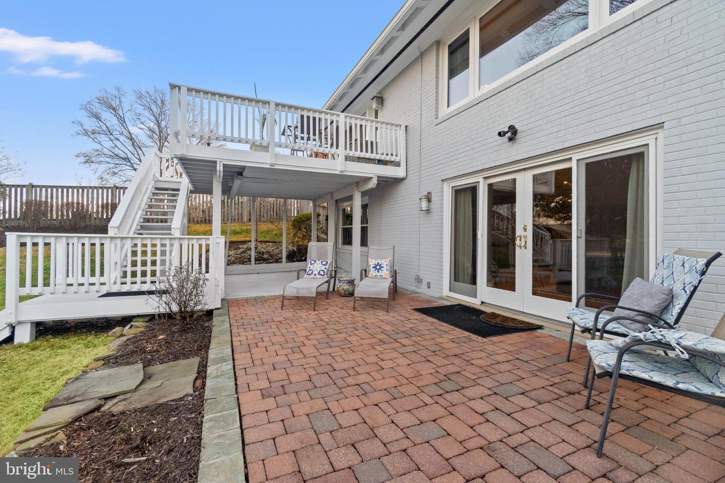 7215 REGENT DR, ALEXANDRIA, Virginia 22307, 5 Bedrooms Bedrooms, ,3 BathroomsBathrooms,Residential,For sale,7215 REGENT DR,VAFX2221178 MLS # VAFX2221178