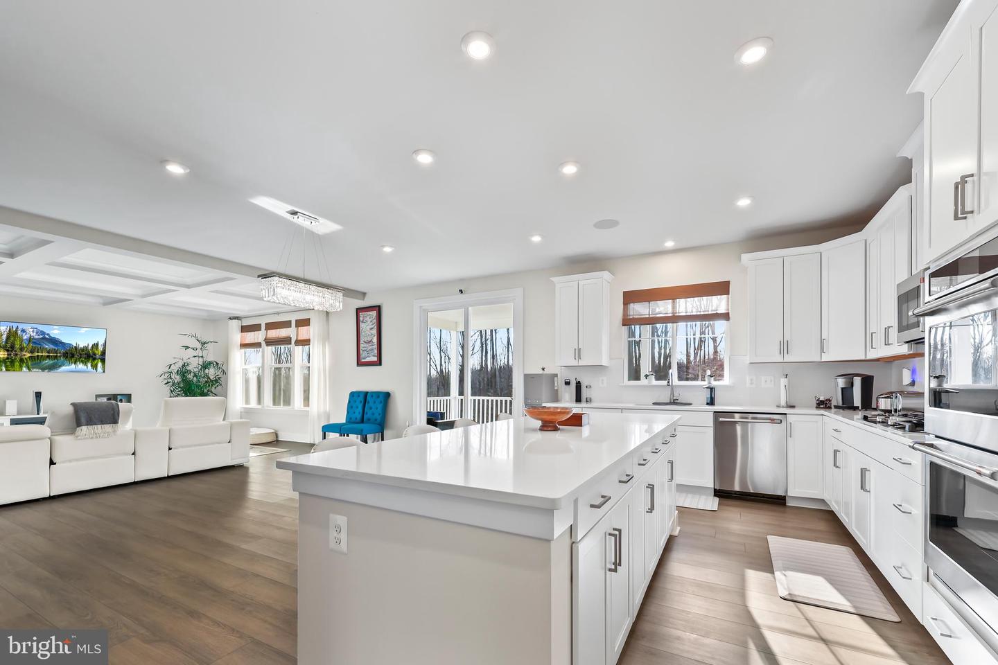 18126 MARSH PINE RD, DUMFRIES, Virginia 22026, 4 Bedrooms Bedrooms, ,3 BathroomsBathrooms,Residential,For sale,18126 MARSH PINE RD,VAPW2087958 MLS # VAPW2087958