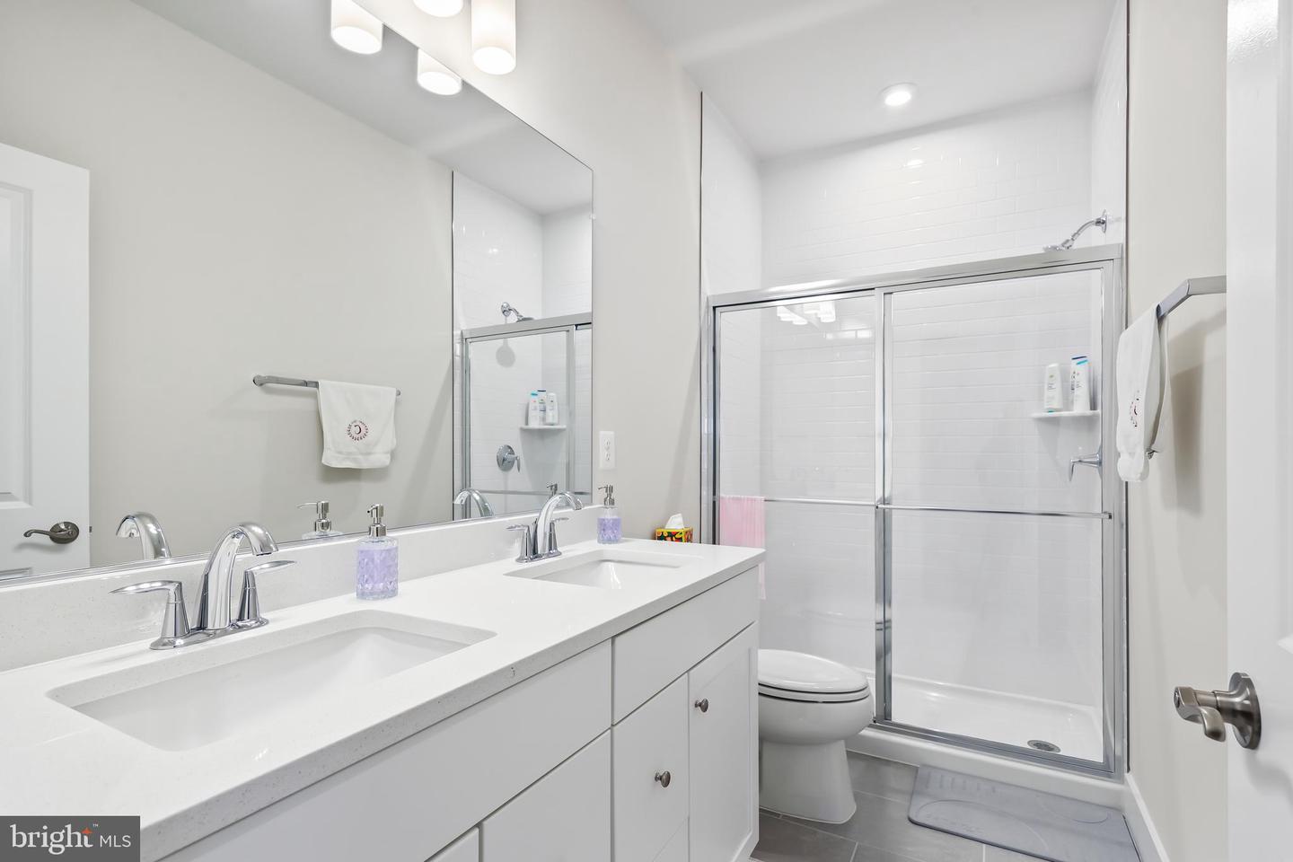18126 MARSH PINE RD, DUMFRIES, Virginia 22026, 4 Bedrooms Bedrooms, ,3 BathroomsBathrooms,Residential,For sale,18126 MARSH PINE RD,VAPW2087958 MLS # VAPW2087958