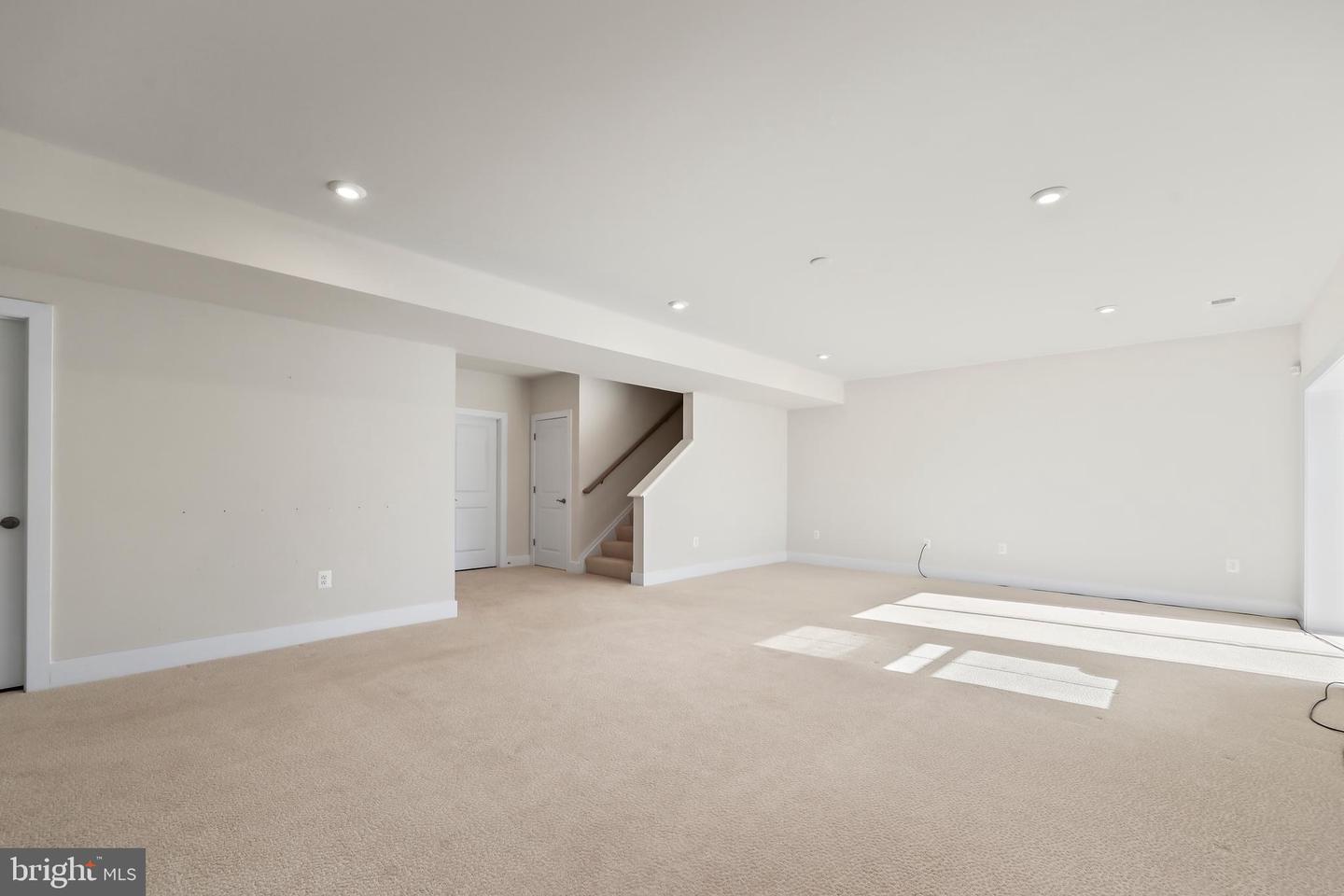 18126 MARSH PINE RD, DUMFRIES, Virginia 22026, 4 Bedrooms Bedrooms, ,3 BathroomsBathrooms,Residential,For sale,18126 MARSH PINE RD,VAPW2087958 MLS # VAPW2087958