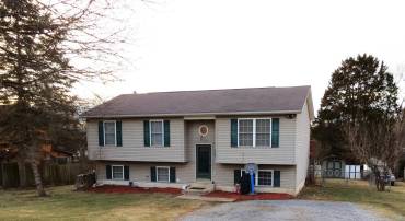 2414 LAUREL LN, MIDDLETOWN, Virginia 22645, 3 Bedrooms Bedrooms, ,2 BathroomsBathrooms,Residential,For sale,2414 LAUREL LN,VAFV2024688 MLS # VAFV2024688