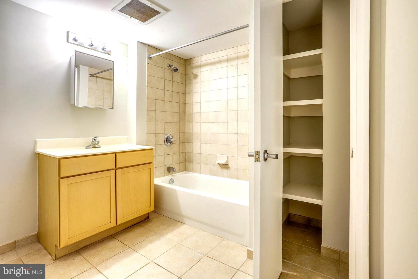 800 4TH SW #N317, WASHINGTON, District Of Columbia 20024, 1 Bedroom Bedrooms, ,1 BathroomBathrooms,Residential,For sale,800 4TH SW #N317,DCDC2187714 MLS # DCDC2187714