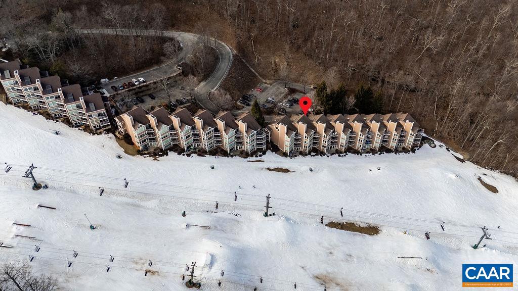 947 DIAMOND HILL CONDOS, WINTERGREEN RESORT, Virginia 22967, 3 Bedrooms Bedrooms, ,3 BathroomsBathrooms,Residential,For sale,947 DIAMOND HILL CONDOS,661400 MLS # 661400