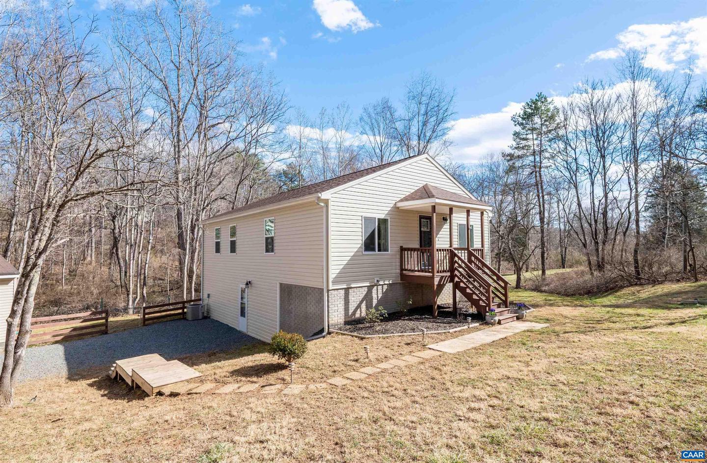 982 W DAFFODIL RD, RUCKERSVILLE, Virginia 22968, 4 Bedrooms Bedrooms, ,2 BathroomsBathrooms,Residential,For sale,982 W DAFFODIL RD,661403 MLS # 661403