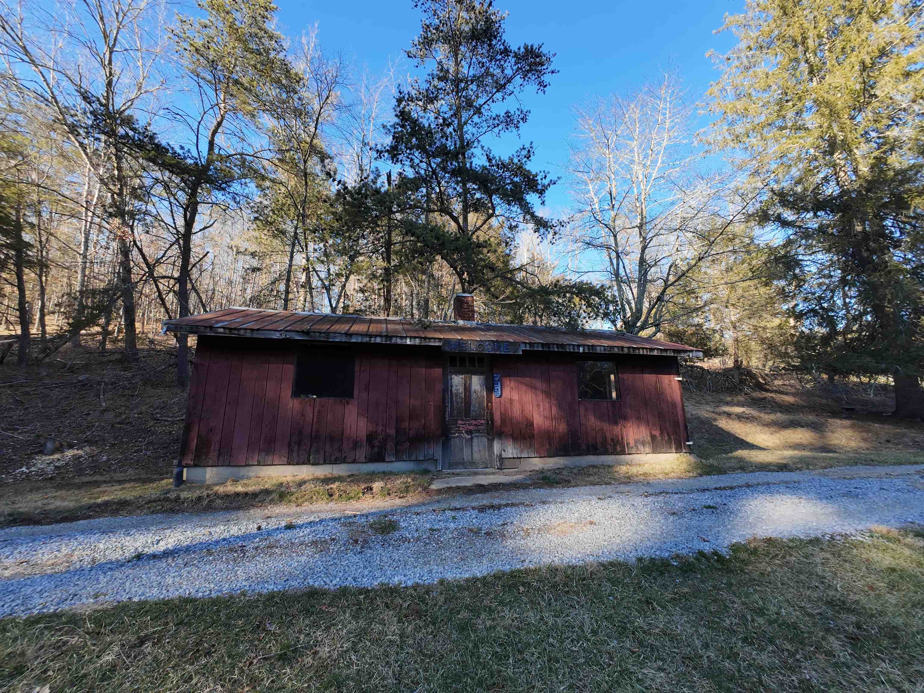 20542 DOVESVILLE RD, BERGTON, Virginia 22811, 4 Bedrooms Bedrooms, ,1 BathroomBathrooms,Residential,20542 DOVESVILLE RD,661410 MLS # 661410