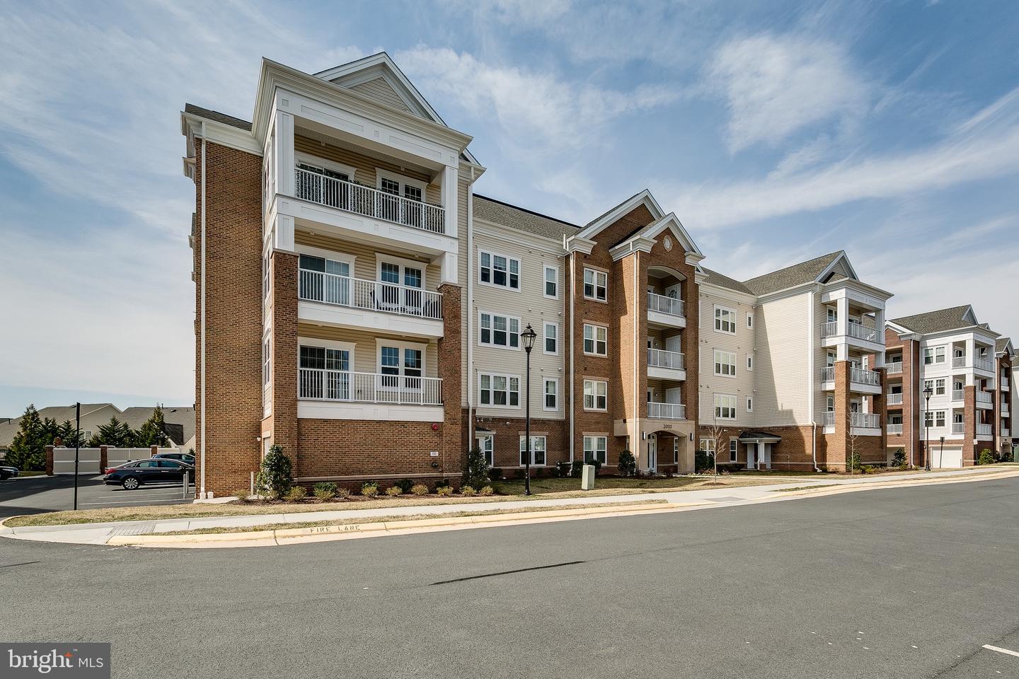 20515 LITTLE CREEK TER #103, ASHBURN, Virginia 20147, 2 Bedrooms Bedrooms, ,2 BathroomsBathrooms,Residential,For sale,20515 LITTLE CREEK TER #103,VALO2089170 MLS # VALO2089170