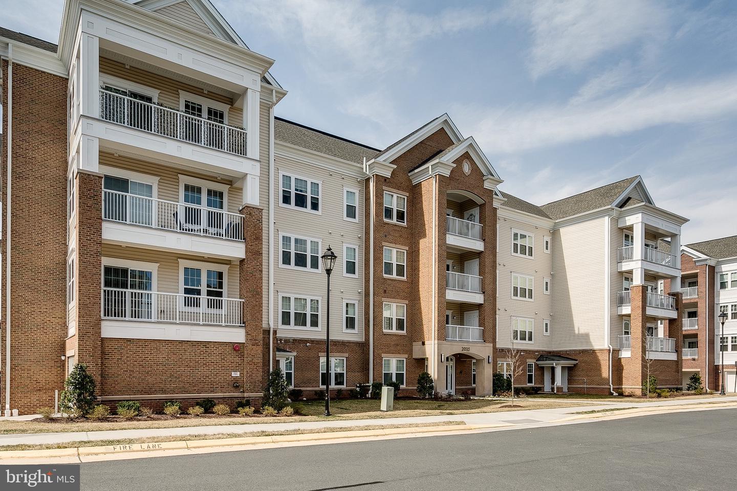 20515 LITTLE CREEK TER #103, ASHBURN, Virginia 20147, 2 Bedrooms Bedrooms, ,2 BathroomsBathrooms,Residential,For sale,20515 LITTLE CREEK TER #103,VALO2089170 MLS # VALO2089170