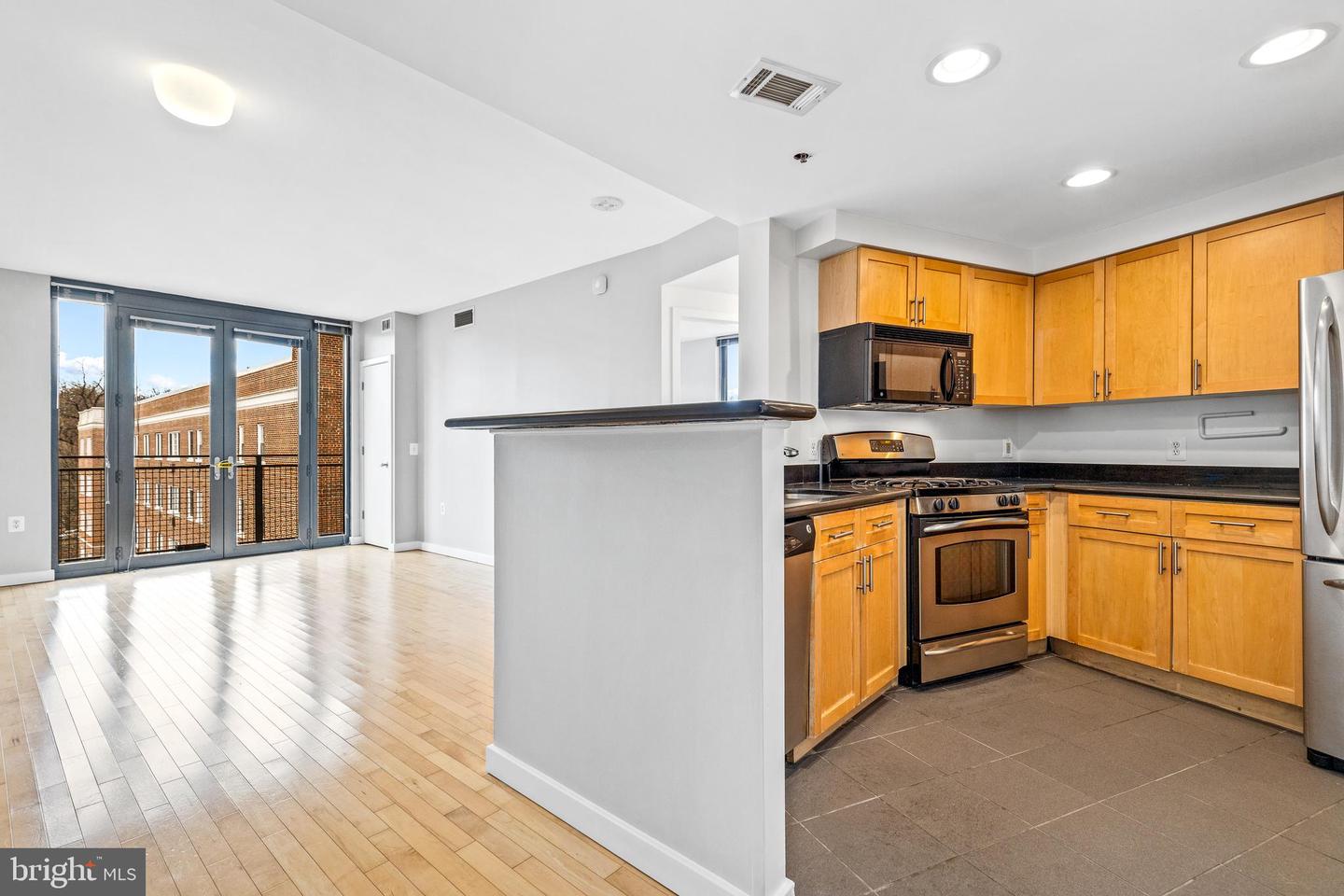 3883 CONNECTICUT AVE NW #605, WASHINGTON, District Of Columbia 20008, 1 Bedroom Bedrooms, ,1 BathroomBathrooms,Residential,For sale,3883 CONNECTICUT AVE NW #605,DCDC2186500 MLS # DCDC2186500