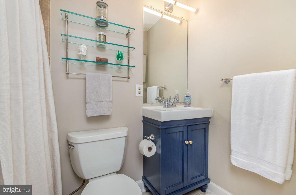 6640 BRIARLEIGH WAY, ALEXANDRIA, Virginia 22315, 3 Bedrooms Bedrooms, ,2 BathroomsBathrooms,Residential,For sale,6640 BRIARLEIGH WAY,VAFX2223528 MLS # VAFX2223528