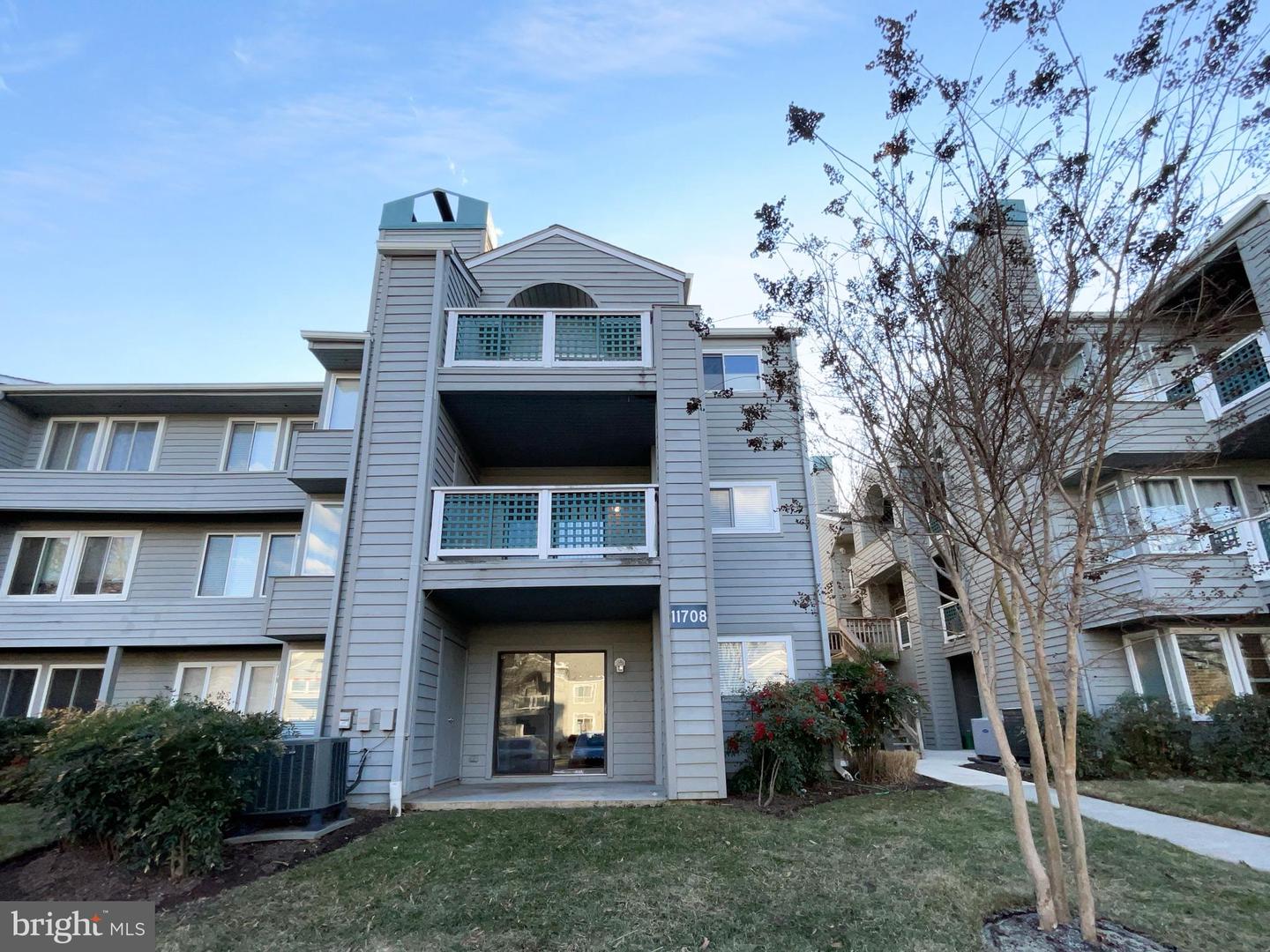 11708-D SUMMERCHASE CIR #D, RESTON, Virginia 20194, 2 Bedrooms Bedrooms, ,2 BathroomsBathrooms,Residential,For sale,11708-D SUMMERCHASE CIR #D,VAFX2224942 MLS # VAFX2224942