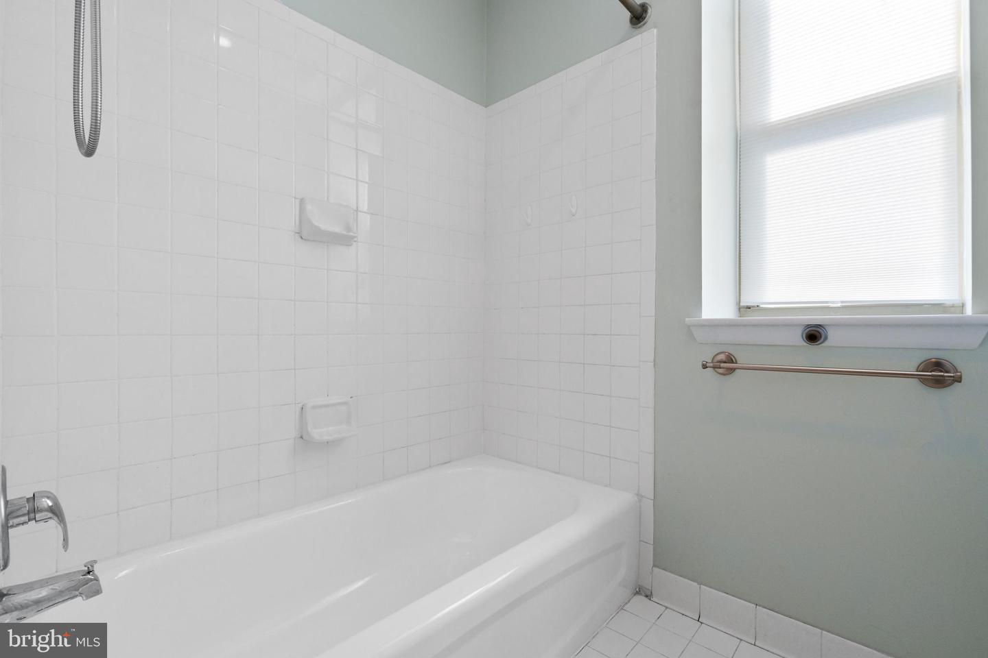 1308 CLIFTON ST NW #114, WASHINGTON, District Of Columbia 20009, 2 Bedrooms Bedrooms, ,1 BathroomBathrooms,Residential,For sale,1308 CLIFTON ST NW #114,DCDC2187754 MLS # DCDC2187754