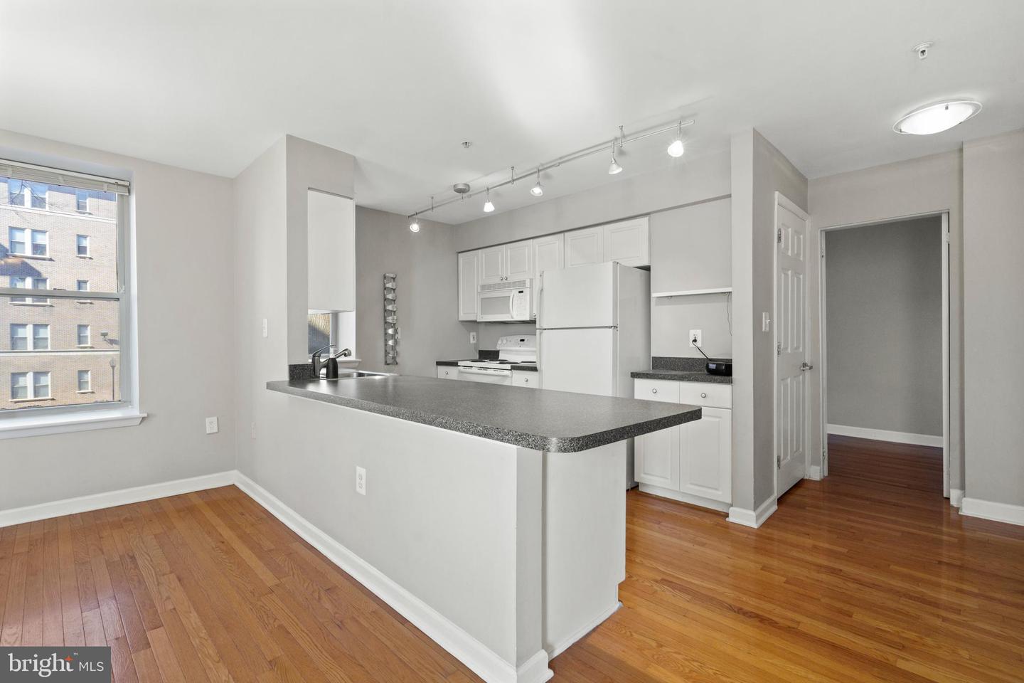 1308 CLIFTON ST NW #114, WASHINGTON, District Of Columbia 20009, 2 Bedrooms Bedrooms, ,1 BathroomBathrooms,Residential,For sale,1308 CLIFTON ST NW #114,DCDC2187754 MLS # DCDC2187754