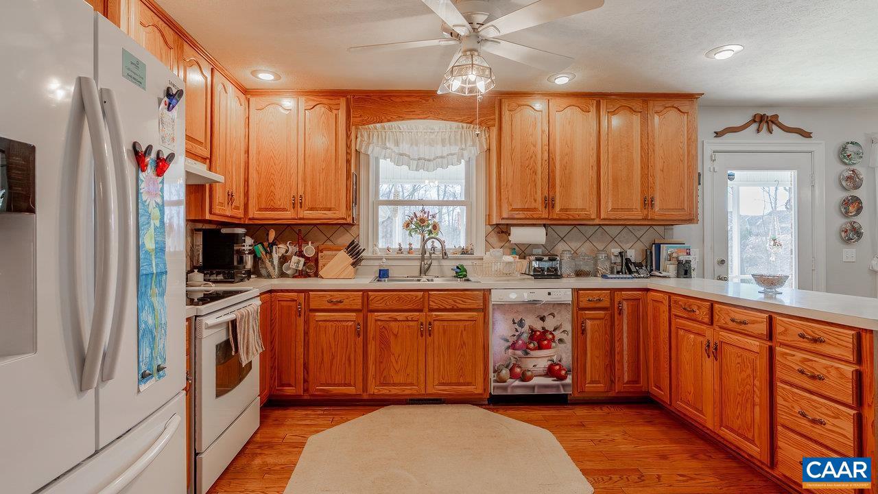 2273 BLOOMER SPRINGS RD, MCGAHEYSVILLE, Virginia 22840, 3 Bedrooms Bedrooms, ,2 BathroomsBathrooms,Residential,For sale,2273 BLOOMER SPRINGS RD,661430 MLS # 661430