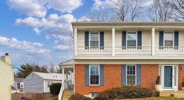 5957 POWELLS LANDING RD, BURKE, Virginia 22015, 4 Bedrooms Bedrooms, ,2 BathroomsBathrooms,Residential,For sale,5957 POWELLS LANDING RD,VAFX2222196 MLS # VAFX2222196