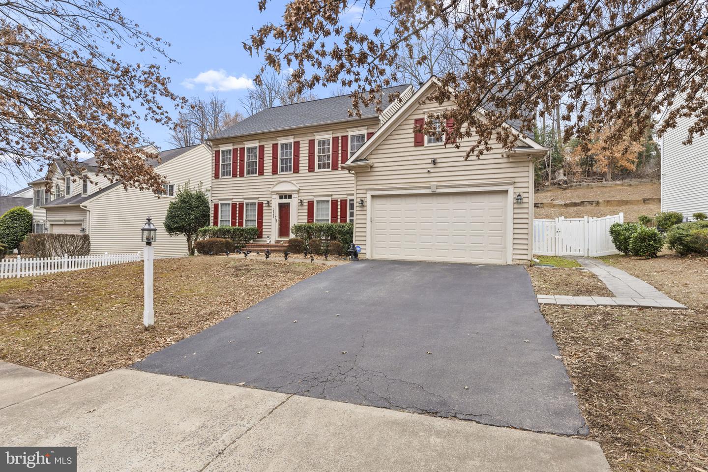 16492 HAYES LN, WOODBRIDGE, Virginia 22191, 6 Bedrooms Bedrooms, ,3 BathroomsBathrooms,Residential,For sale,16492 HAYES LN,VAPW2088486 MLS # VAPW2088486