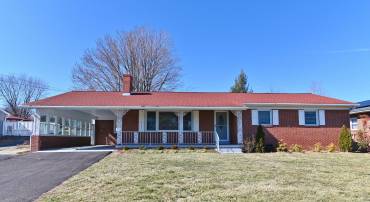 425 N LEE ST, WOODSTOCK, Virginia 22664, 3 Bedrooms Bedrooms, ,2 BathroomsBathrooms,Residential,For sale,425 N LEE ST,VASH2010790 MLS # VASH2010790