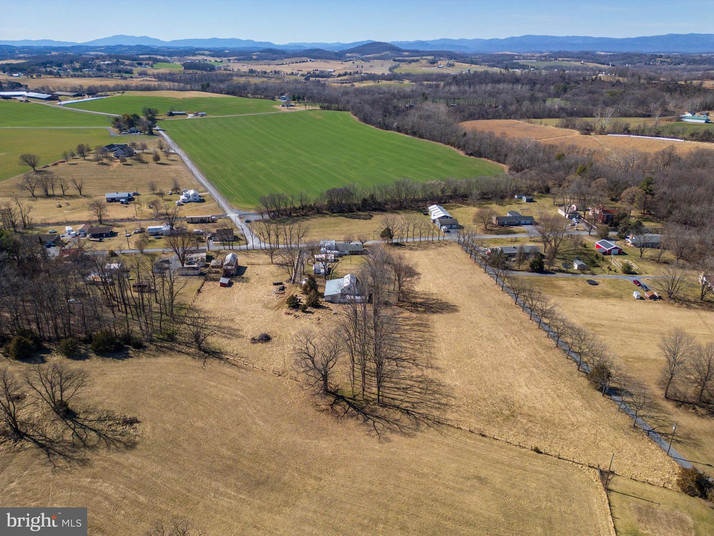 2527 FAIRVIEW RD, MOUNT CRAWFORD, Virginia 22841, 3 Bedrooms Bedrooms, ,2 BathroomsBathrooms,Residential,For sale,2527 FAIRVIEW RD,VARO2002068 MLS # VARO2002068