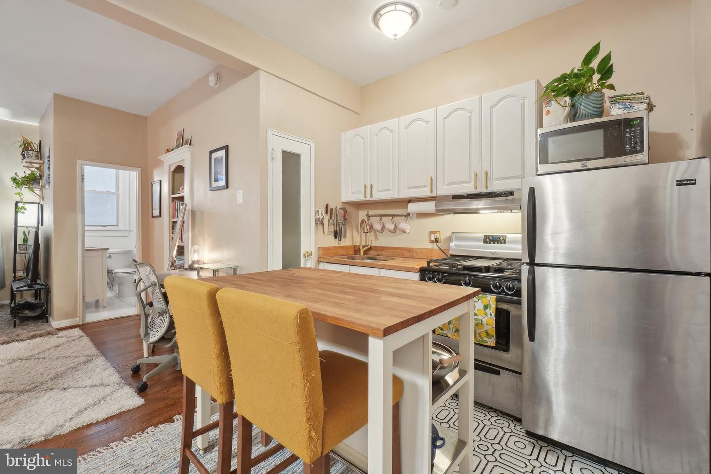1300 MASSACHUSETTS AVE NW #205, WASHINGTON, District Of Columbia 20005, ,1 BathroomBathrooms,Residential,For sale,1300 MASSACHUSETTS AVE NW #205,DCDC2168804 MLS # DCDC2168804