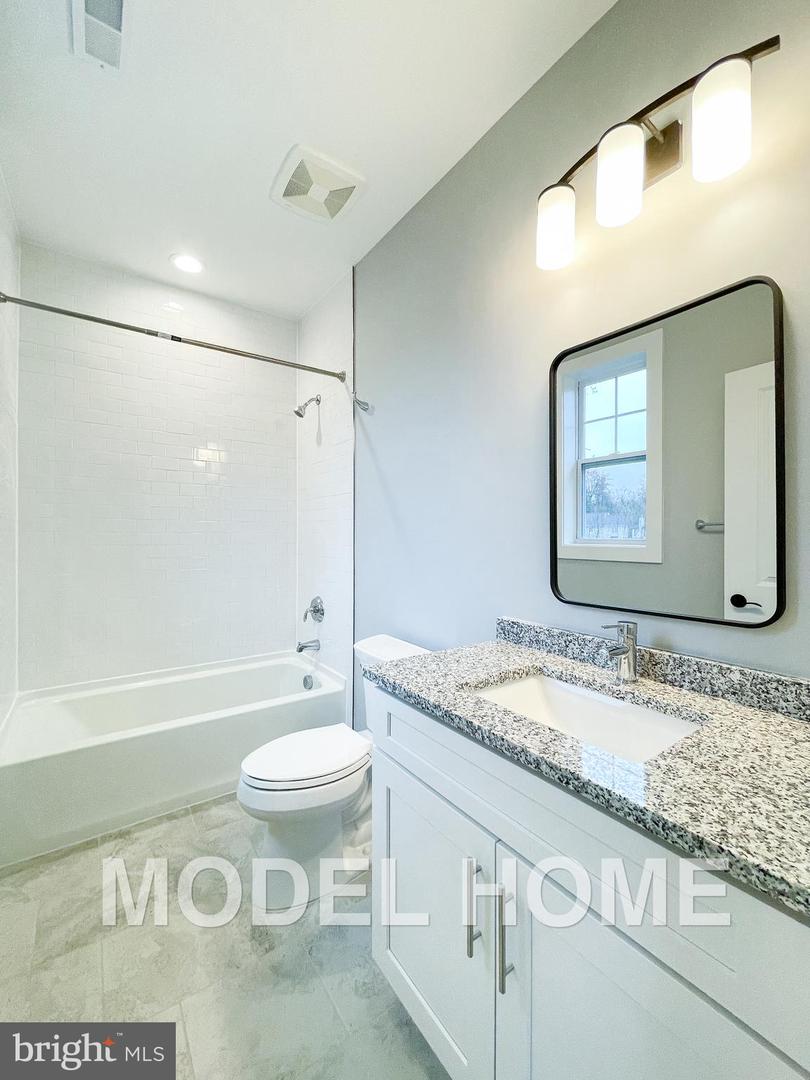 125 CASMAR ST SE, VIENNA, Virginia 22180, 7 Bedrooms Bedrooms, ,7 BathroomsBathrooms,Residential,For sale,125 CASMAR ST SE,VAFX2217196 MLS # VAFX2217196