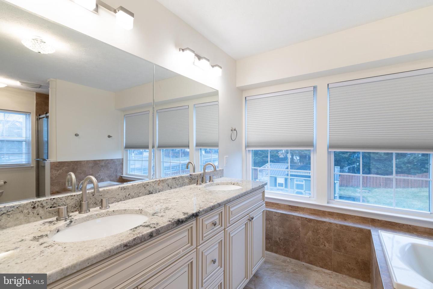 311 BRECKINRIDGE CT, BERRYVILLE, Virginia 22611, 5 Bedrooms Bedrooms, ,3 BathroomsBathrooms,Residential,For sale,311 BRECKINRIDGE CT,VACL2003448 MLS # VACL2003448
