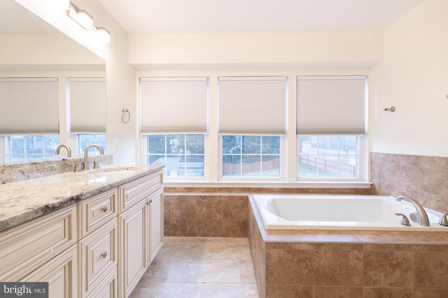 311 BRECKINRIDGE CT, BERRYVILLE, Virginia 22611, 5 Bedrooms Bedrooms, ,3 BathroomsBathrooms,Residential,For sale,311 BRECKINRIDGE CT,VACL2003448 MLS # VACL2003448