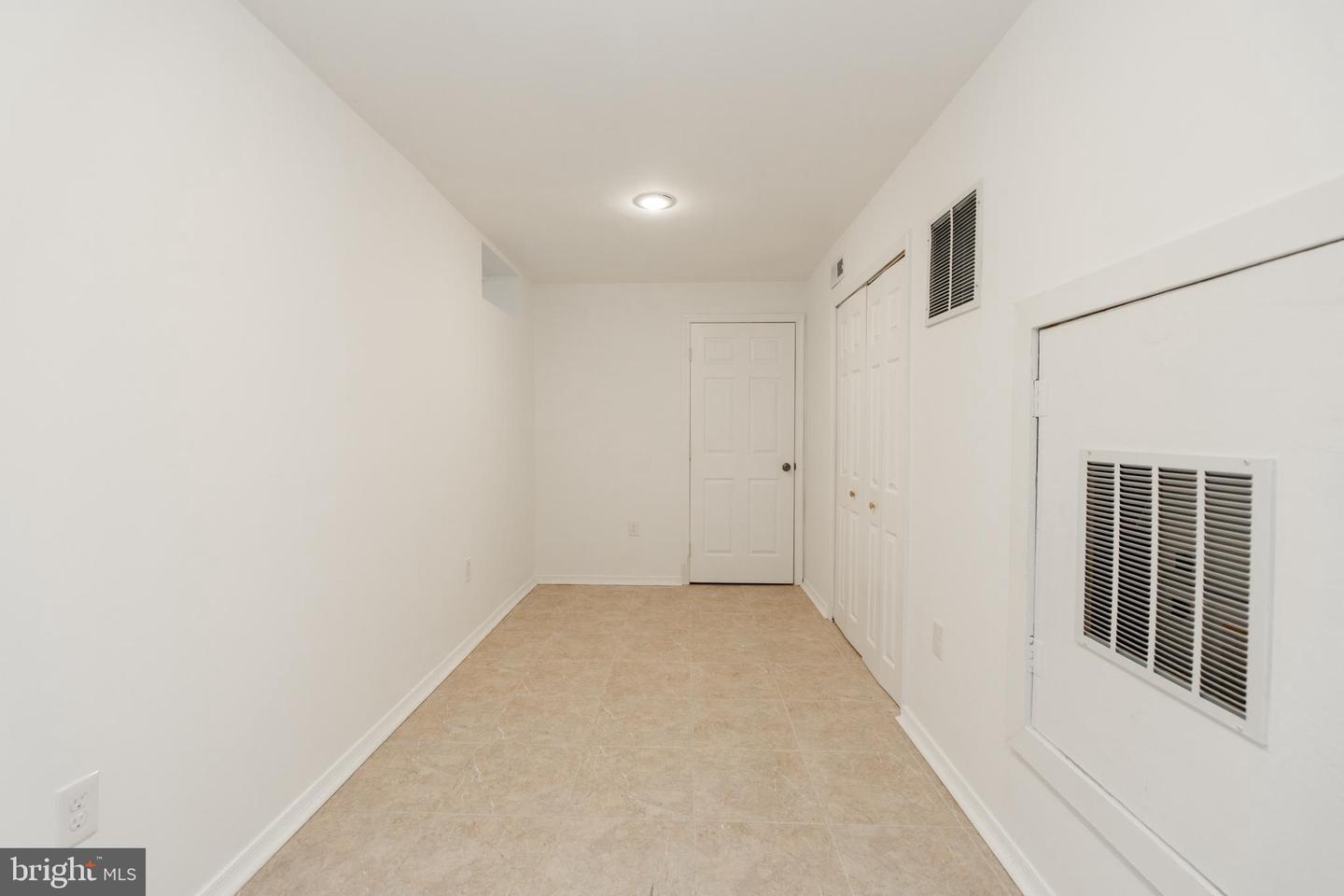 311 BRECKINRIDGE CT, BERRYVILLE, Virginia 22611, 5 Bedrooms Bedrooms, ,3 BathroomsBathrooms,Residential,For sale,311 BRECKINRIDGE CT,VACL2003448 MLS # VACL2003448
