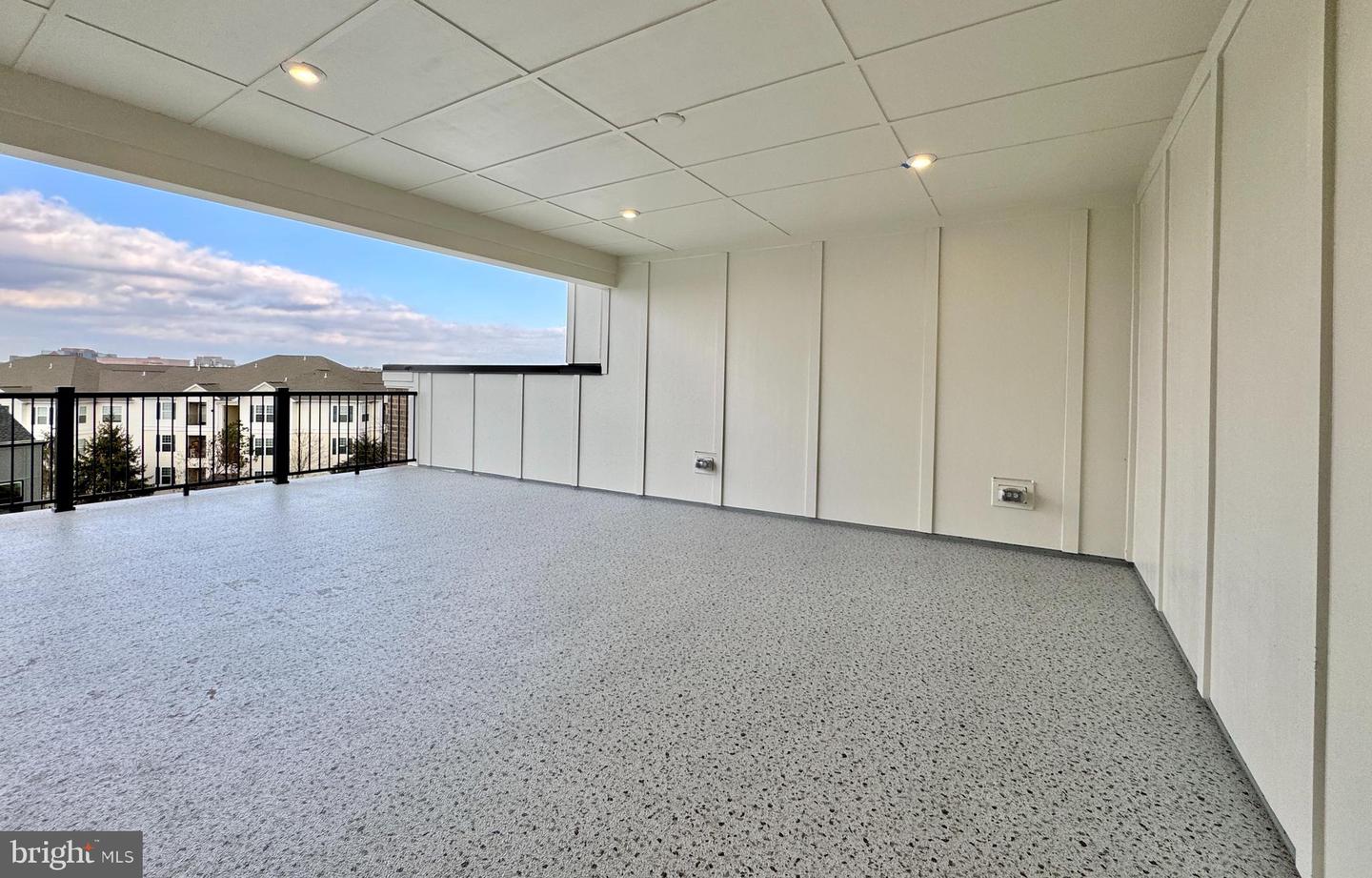 2607 RIVER BIRCH ROAD, HERNDON, Virginia 20171, 3 Bedrooms Bedrooms, ,2 BathroomsBathrooms,Residential,For sale,2607 RIVER BIRCH ROAD,VAFX2224822 MLS # VAFX2224822