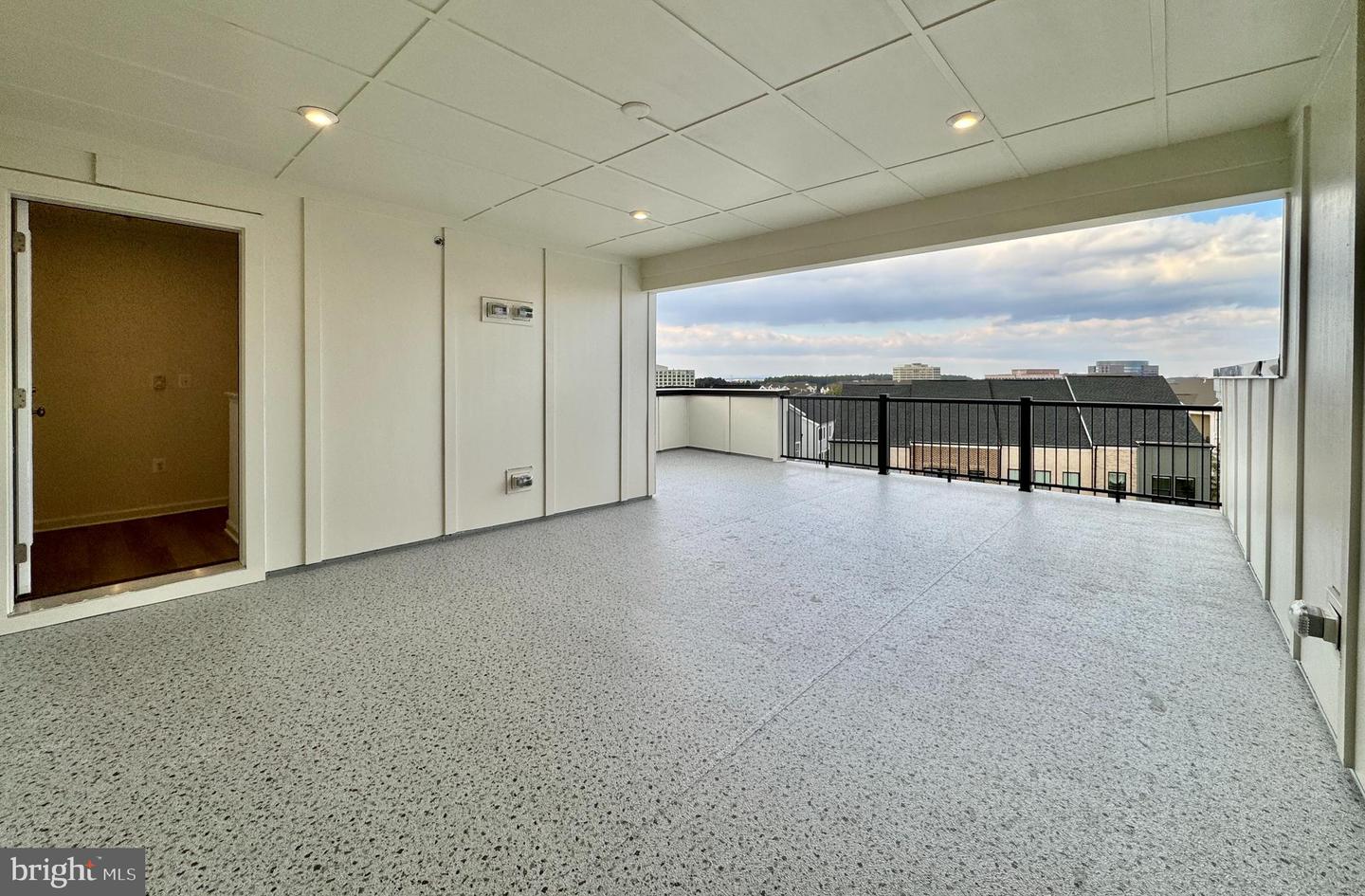 2607 RIVER BIRCH ROAD, HERNDON, Virginia 20171, 3 Bedrooms Bedrooms, ,2 BathroomsBathrooms,Residential,For sale,2607 RIVER BIRCH ROAD,VAFX2224822 MLS # VAFX2224822