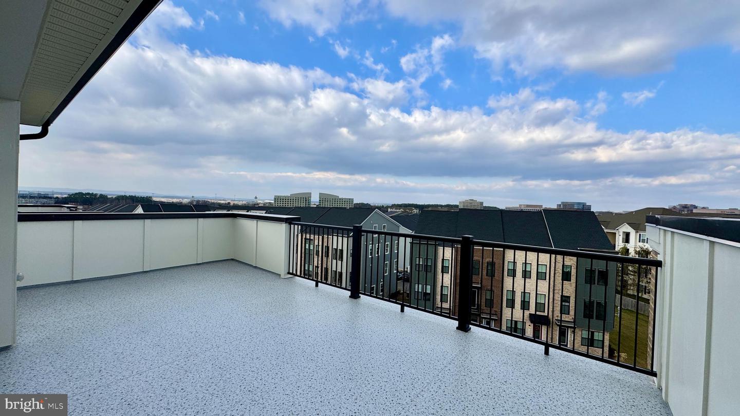 2607 RIVER BIRCH ROAD, HERNDON, Virginia 20171, 3 Bedrooms Bedrooms, ,2 BathroomsBathrooms,Residential,For sale,2607 RIVER BIRCH ROAD,VAFX2224822 MLS # VAFX2224822