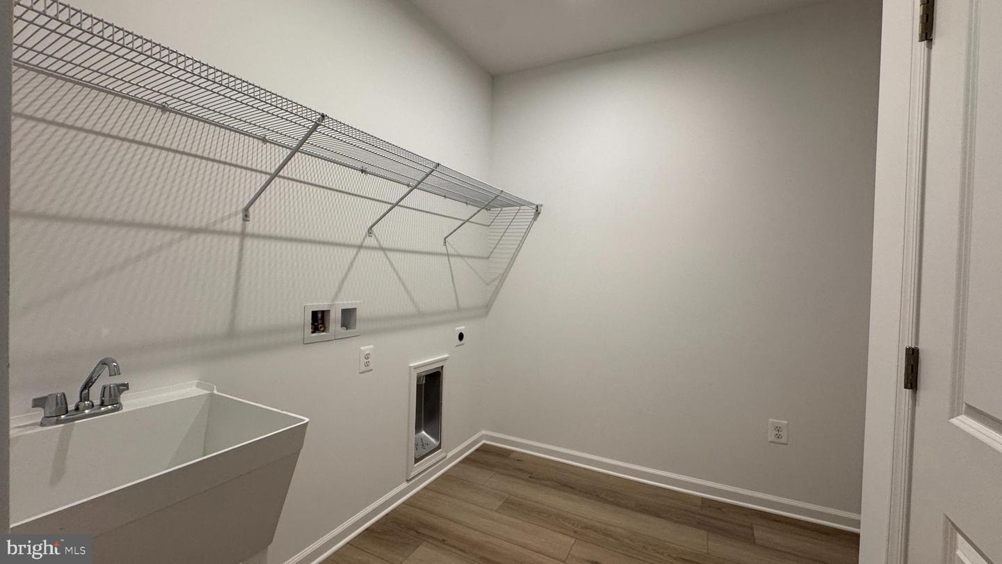 2607 RIVER BIRCH ROAD, HERNDON, Virginia 20171, 3 Bedrooms Bedrooms, ,2 BathroomsBathrooms,Residential,For sale,2607 RIVER BIRCH ROAD,VAFX2224822 MLS # VAFX2224822