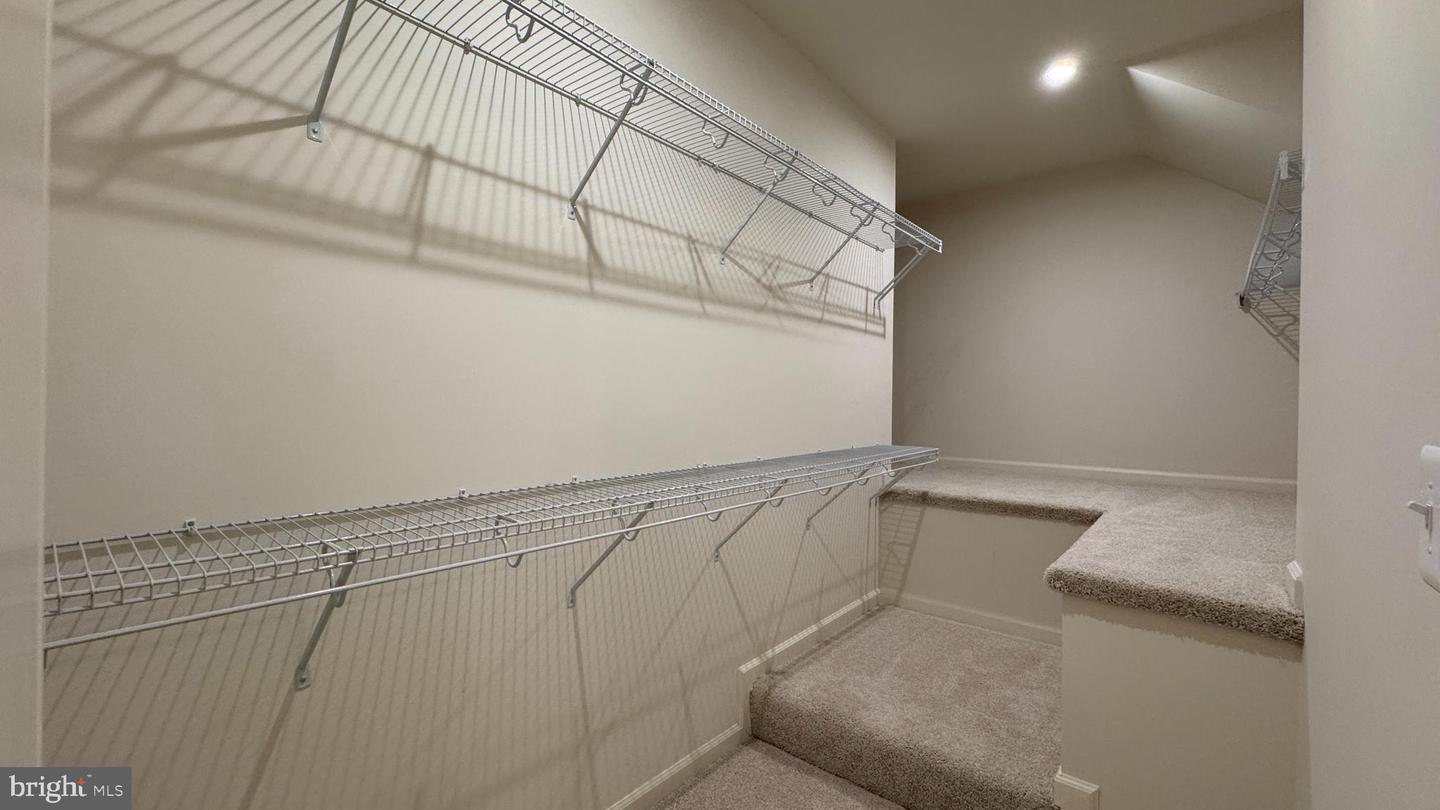 2613 RIVER BIRCH ROAD, HERNDON, Virginia 20171, 3 Bedrooms Bedrooms, ,2 BathroomsBathrooms,Residential,For sale,2613 RIVER BIRCH ROAD,VAFX2224830 MLS # VAFX2224830