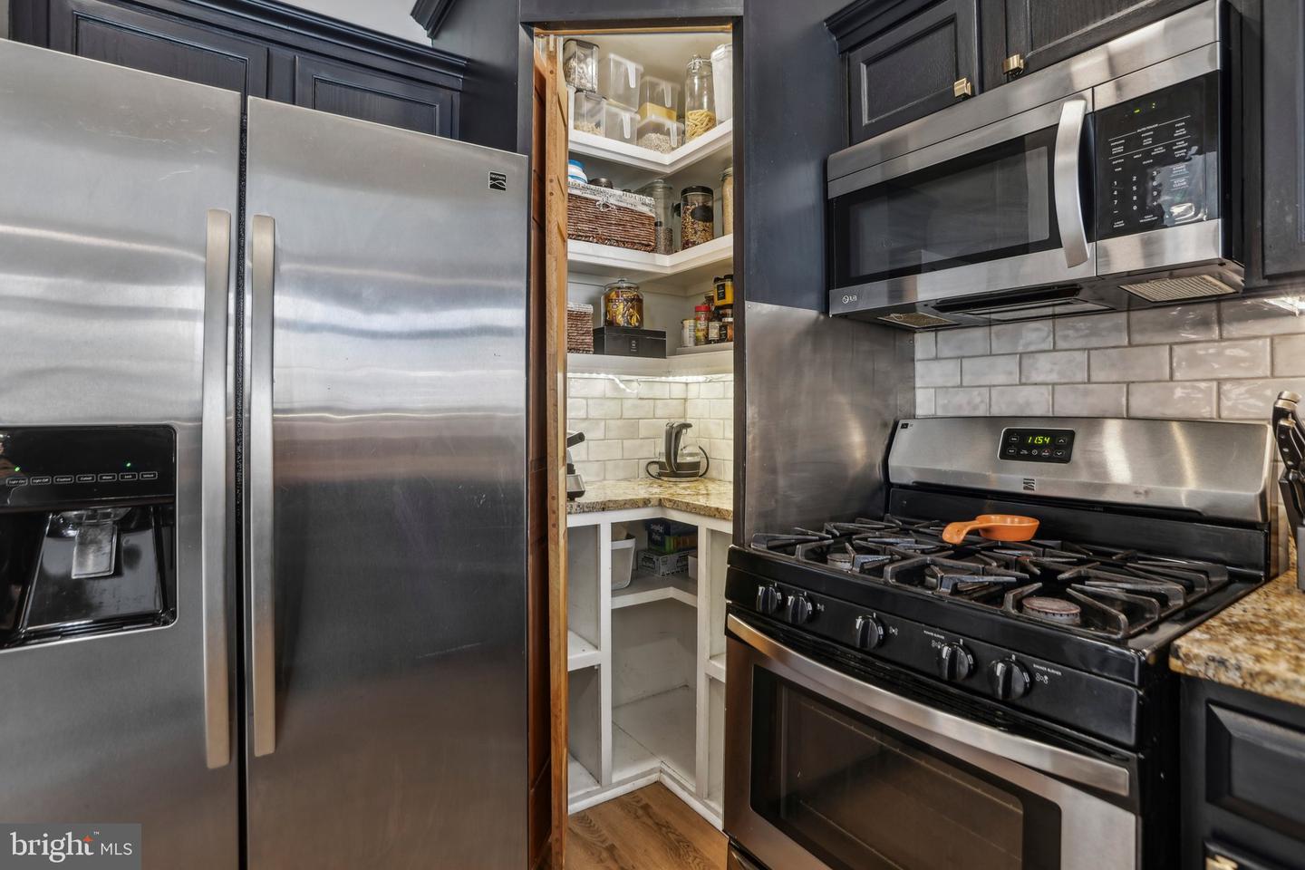 11408 GATE HILL PL #118, RESTON, Virginia 20194, 2 Bedrooms Bedrooms, ,2 BathroomsBathrooms,Residential,For sale,11408 GATE HILL PL #118,VAFX2223402 MLS # VAFX2223402