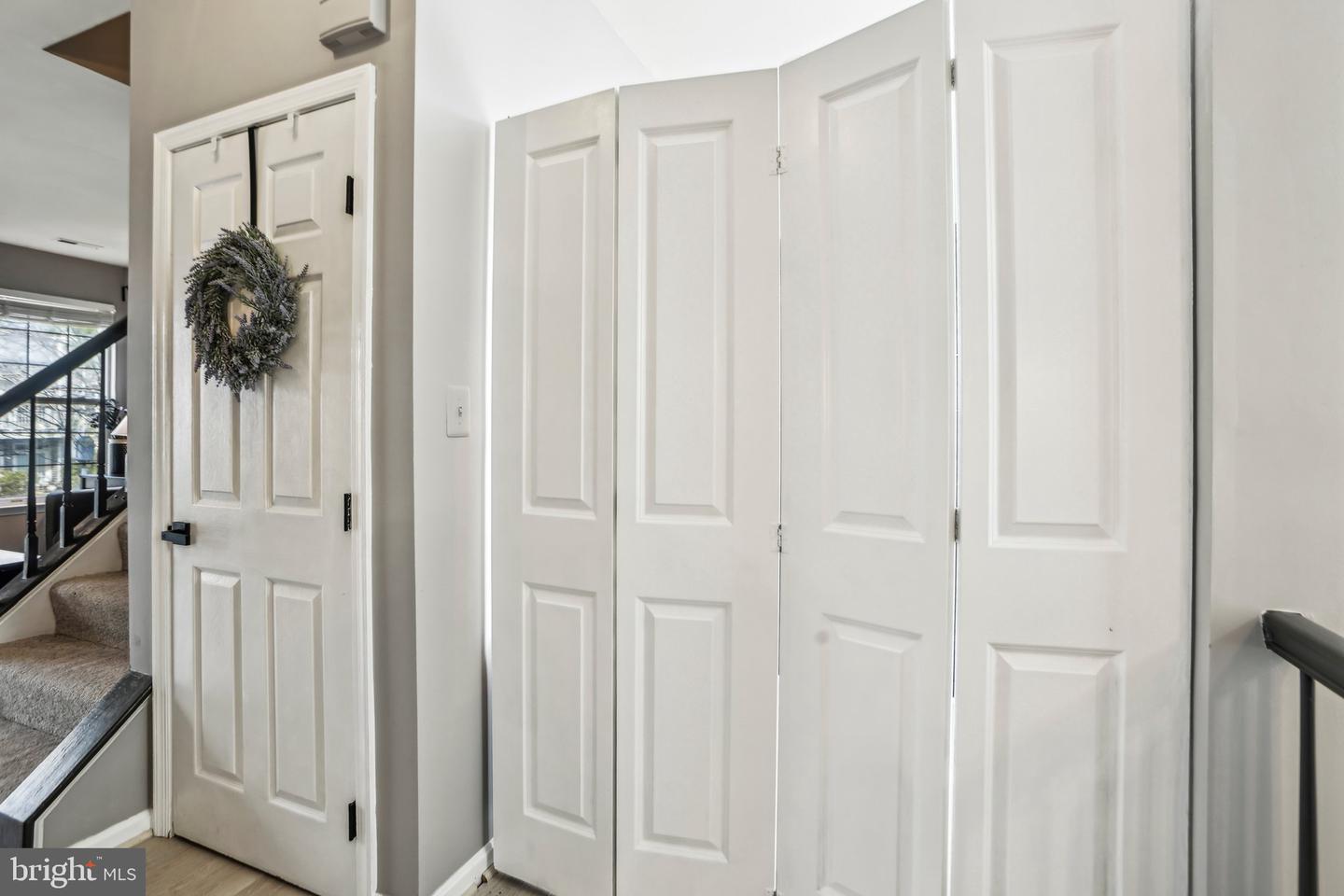 11408 GATE HILL PL #118, RESTON, Virginia 20194, 2 Bedrooms Bedrooms, ,2 BathroomsBathrooms,Residential,For sale,11408 GATE HILL PL #118,VAFX2223402 MLS # VAFX2223402
