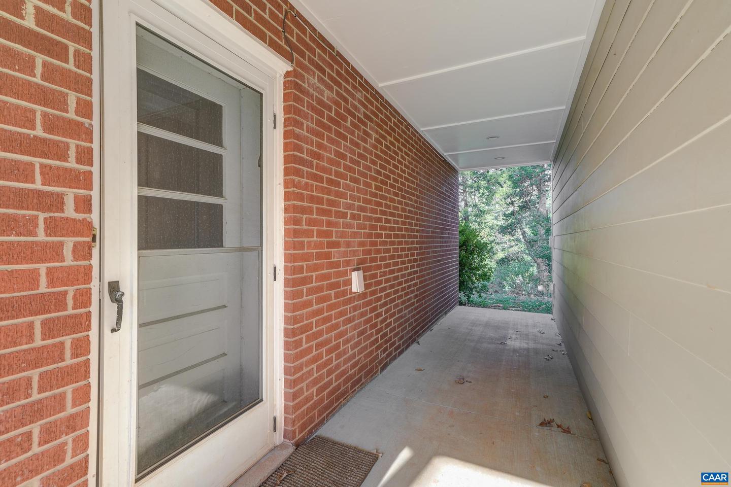 1617 SAINT ANNES RD, CHARLOTTESVILLE, Virginia 22901, 5 Bedrooms Bedrooms, ,3 BathroomsBathrooms,Residential,For sale,1617 SAINT ANNES RD,661409 MLS # 661409