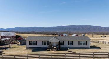 424 FLEEBURG RD, SHENANDOAH, Virginia 22849, 3 Bedrooms Bedrooms, ,2 BathroomsBathrooms,Residential,For sale,424 FLEEBURG RD,VAPA2004542 MLS # VAPA2004542