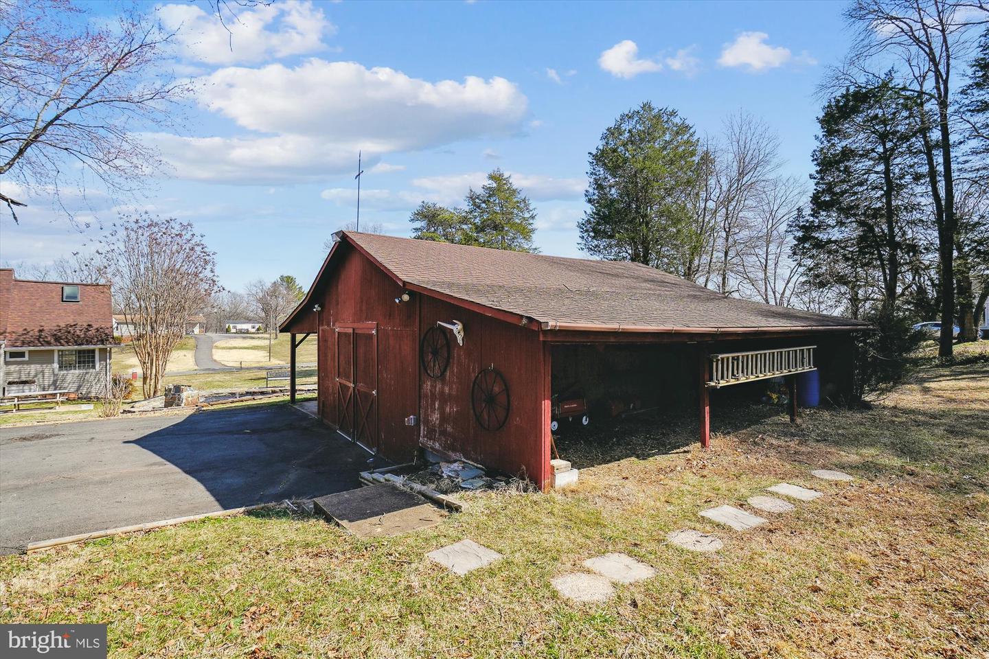 11676 CEMETERY RD, BEALETON, Virginia 22712, 3 Bedrooms Bedrooms, ,2 BathroomsBathrooms,Residential,For sale,11676 CEMETERY RD,VAFQ2015130 MLS # VAFQ2015130