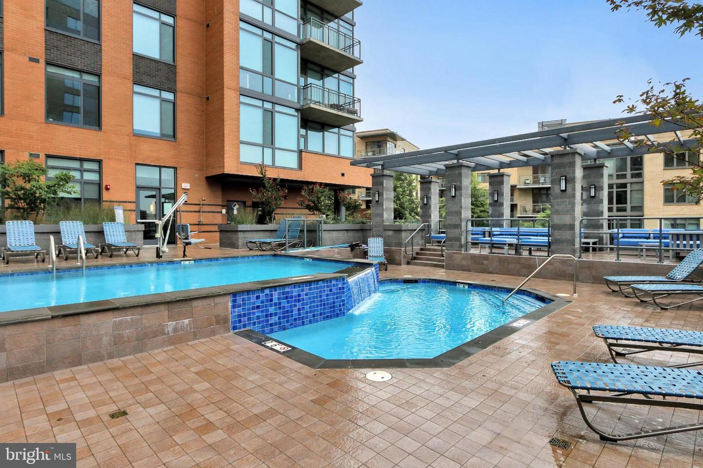 2000 CLARENDON BLVD #401, ARLINGTON, Virginia 22201, 1 Bedroom Bedrooms, ,1 BathroomBathrooms,Residential,For sale,2000 CLARENDON BLVD #401,VAAR2052950 MLS # VAAR2052950