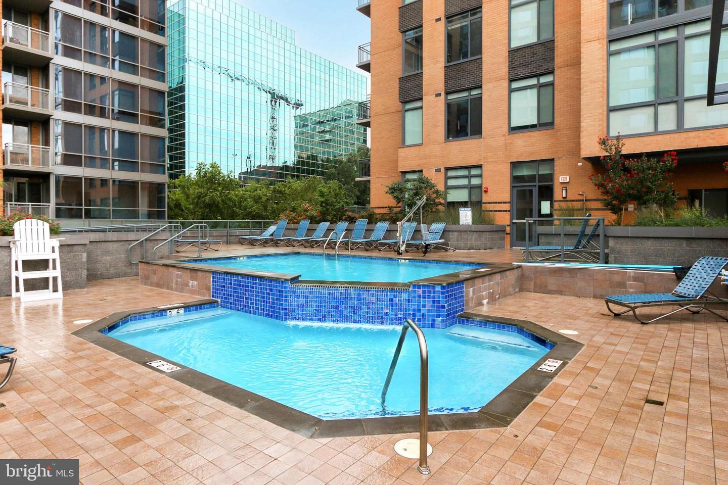 2000 CLARENDON BLVD #401, ARLINGTON, Virginia 22201, 1 Bedroom Bedrooms, ,1 BathroomBathrooms,Residential,For sale,2000 CLARENDON BLVD #401,VAAR2052950 MLS # VAAR2052950