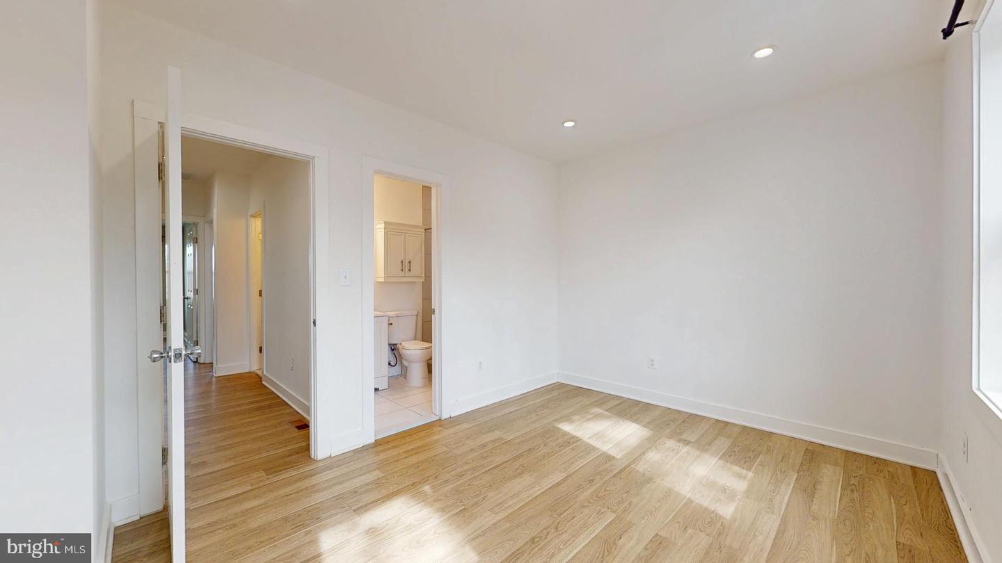 1448 V ST SE, WASHINGTON, District Of Columbia 20020, 3 Bedrooms Bedrooms, ,3 BathroomsBathrooms,Residential,For sale,1448 V ST SE,DCDC2185526 MLS # DCDC2185526