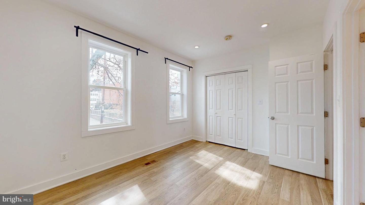 1448 V ST SE, WASHINGTON, District Of Columbia 20020, 3 Bedrooms Bedrooms, ,3 BathroomsBathrooms,Residential,For sale,1448 V ST SE,DCDC2185526 MLS # DCDC2185526
