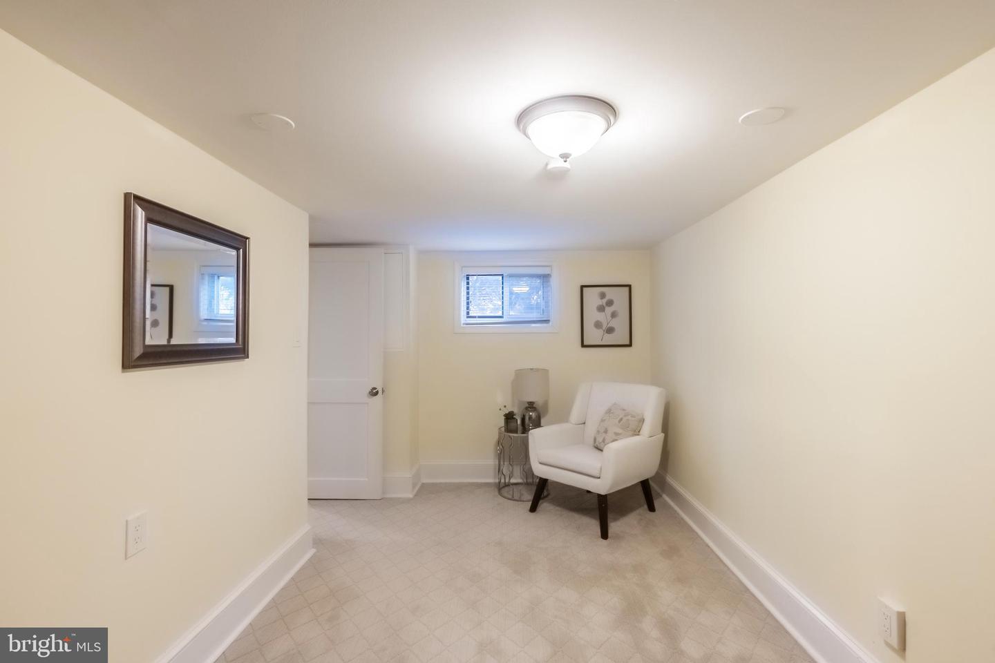 6228 22ND ST N, ARLINGTON, Virginia 22205, 3 Bedrooms Bedrooms, ,2 BathroomsBathrooms,Residential,For sale,6228 22ND ST N,VAAR2053490 MLS # VAAR2053490