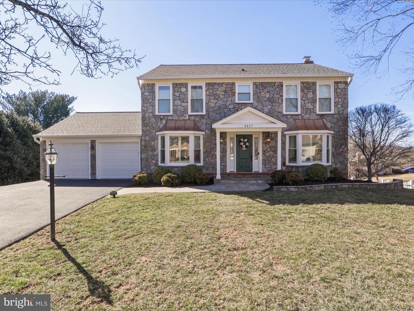 9837 FAUST DR, VIENNA, Virginia 22182, 5 Bedrooms Bedrooms, ,3 BathroomsBathrooms,Residential,For sale,9837 FAUST DR,VAFX2222954 MLS # VAFX2222954