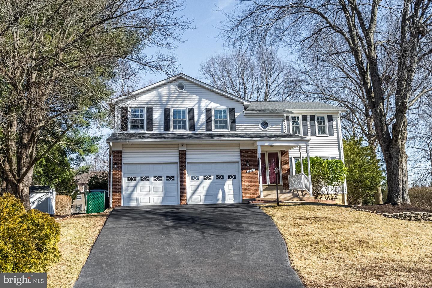 3609 DEERBERRY CT, FAIRFAX, Virginia 22033, 5 Bedrooms Bedrooms, ,3 BathroomsBathrooms,Residential,For sale,3609 DEERBERRY CT,VAFX2223166 MLS # VAFX2223166