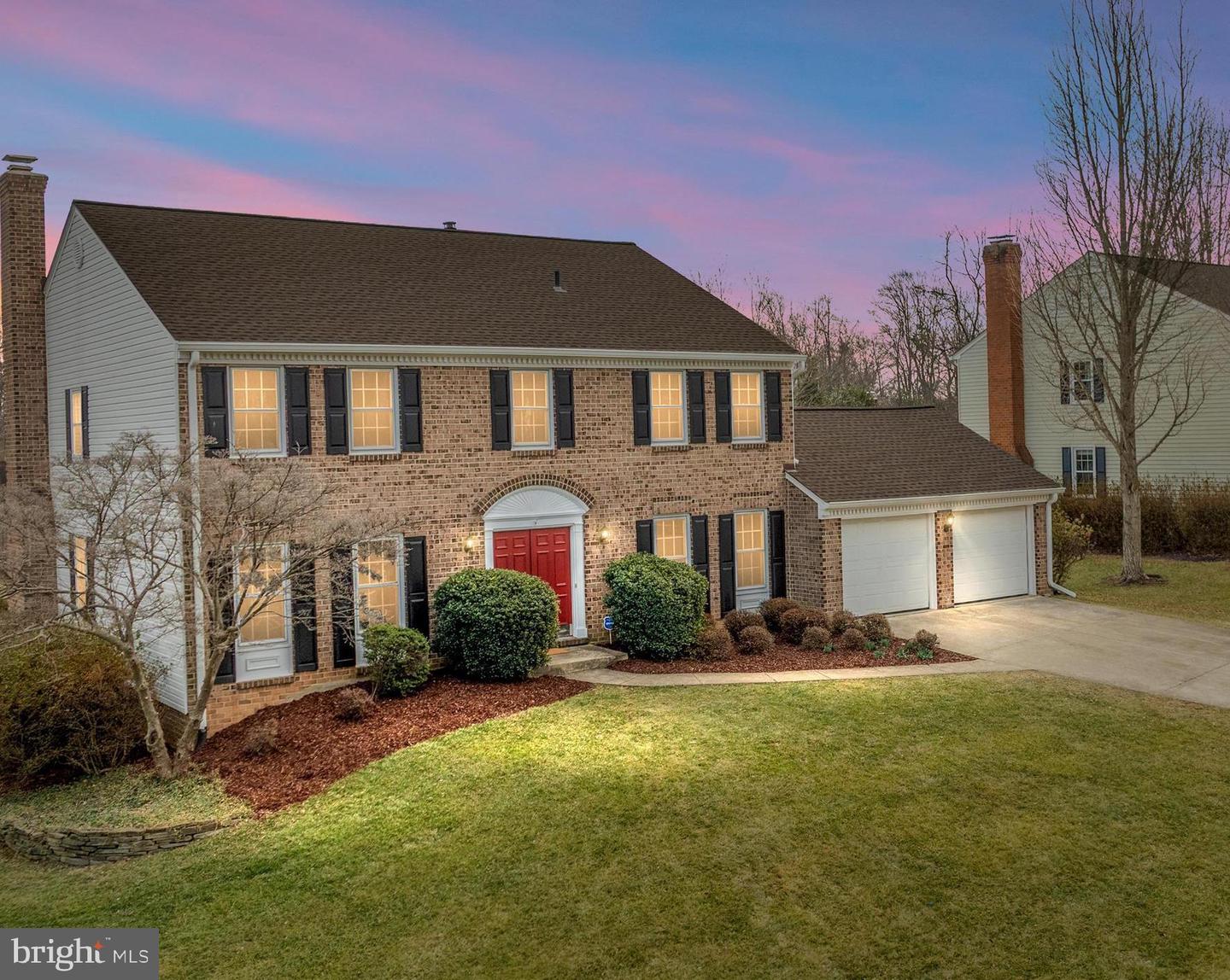 11922 BLUE SPRUCE RD, RESTON, Virginia 20191, 5 Bedrooms Bedrooms, ,3 BathroomsBathrooms,Residential,For sale,11922 BLUE SPRUCE RD,VAFX2223334 MLS # VAFX2223334