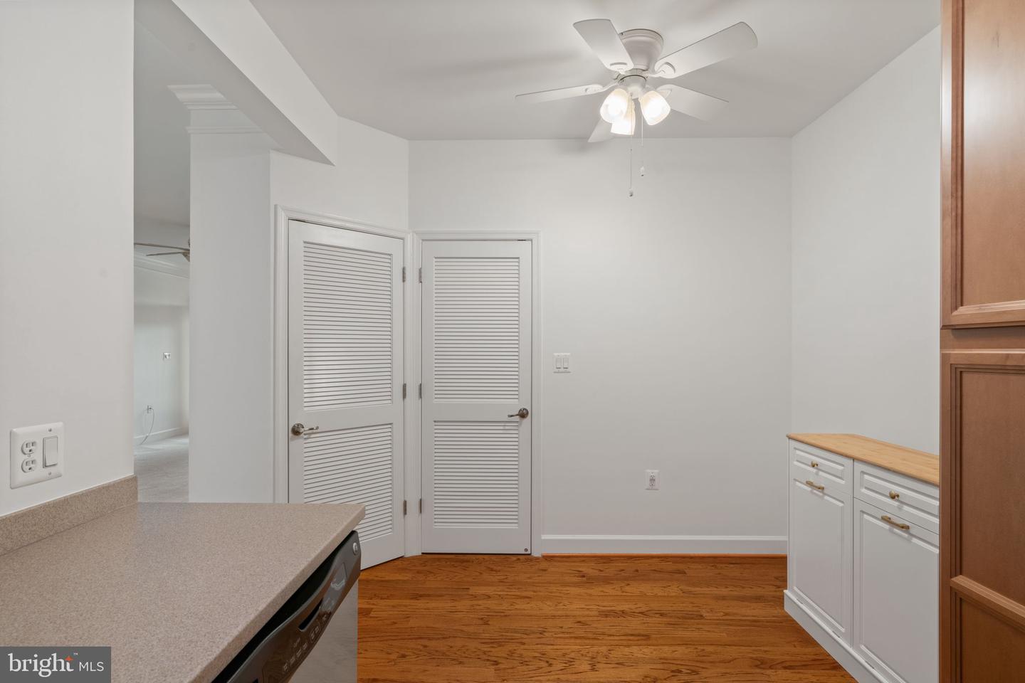 7055 HERITAGE HUNT DR #201, GAINESVILLE, Virginia 20155, 2 Bedrooms Bedrooms, ,2 BathroomsBathrooms,Residential,For sale,7055 HERITAGE HUNT DR #201,VAPW2088338 MLS # VAPW2088338