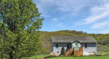 286 RALSTON LN, MC DOWELL, Virginia 24458, 3 Bedrooms Bedrooms, ,2 BathroomsBathrooms,Residential,For sale,286 RALSTON LN,VAHL2000048 MLS # VAHL2000048