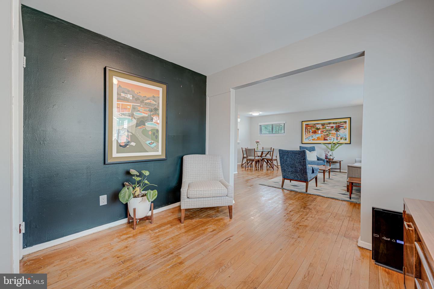 212 N GORDON ST, ALEXANDRIA, Virginia 22304, 2 Bedrooms Bedrooms, ,2 BathroomsBathrooms,Residential,For sale,212 N GORDON ST,VAAX2042260 MLS # VAAX2042260