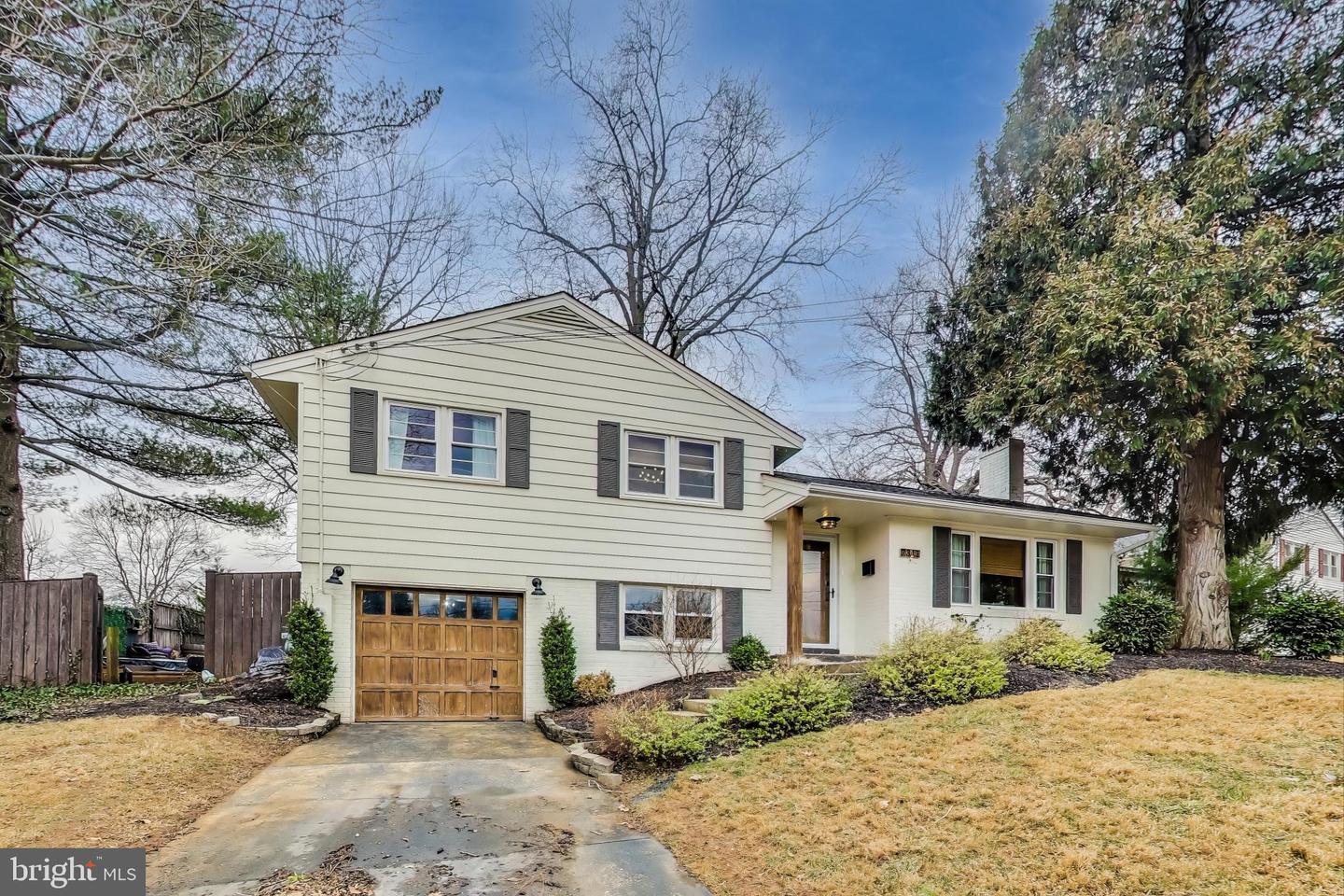 7311 FOXE PL, SPRINGFIELD, Virginia 22151, 3 Bedrooms Bedrooms, ,1 BathroomBathrooms,Residential,For sale,7311 FOXE PL,VAFX2224758 MLS # VAFX2224758