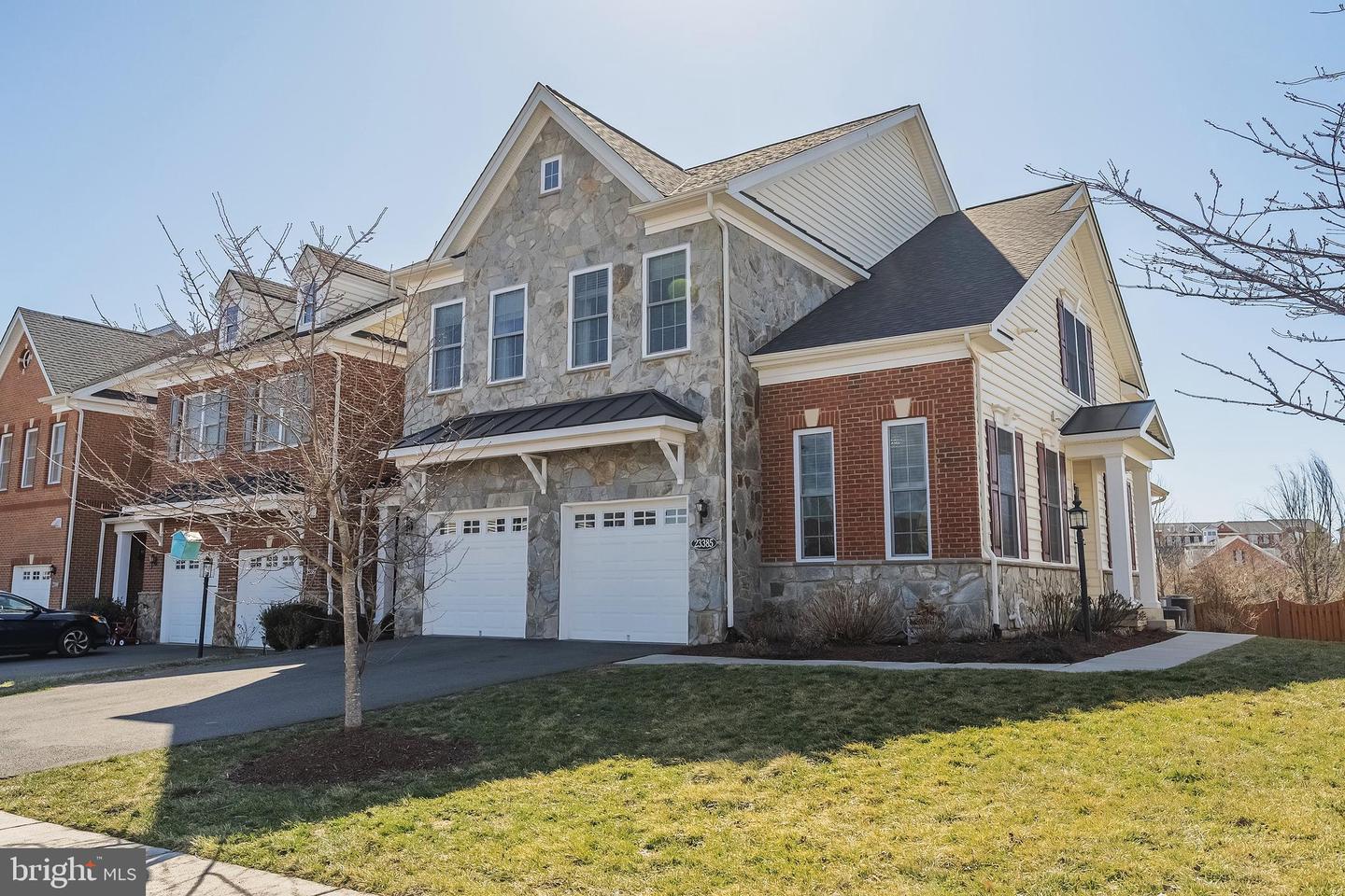 23385 LONGOLLEN WOODS TER, ASHBURN, Virginia 20148, 4 Bedrooms Bedrooms, ,3 BathroomsBathrooms,Residential,For sale,23385 LONGOLLEN WOODS TER,VALO2090092 MLS # VALO2090092